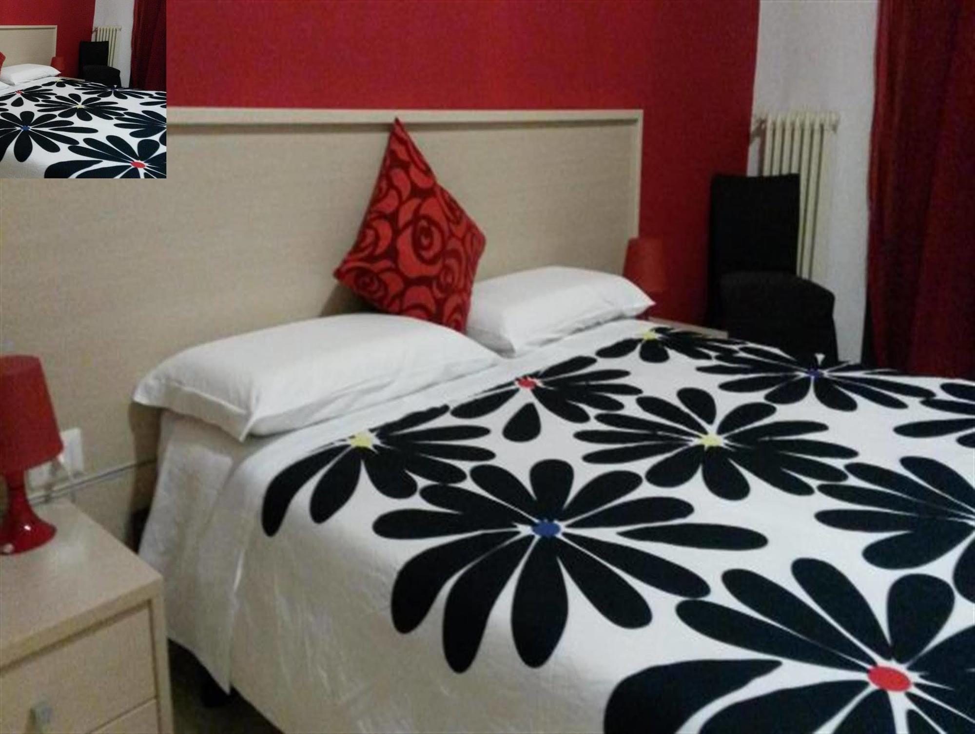 Domus Roma Hotel Eksteriør billede