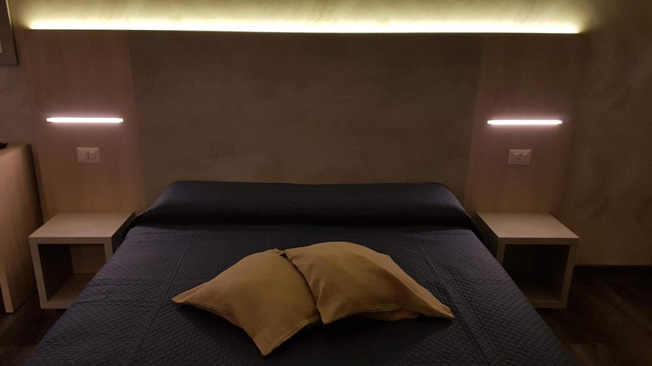 Domus Roma Hotel Eksteriør billede